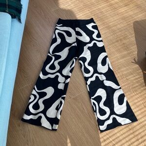 Cider Black and White Abstract Pattern Pants